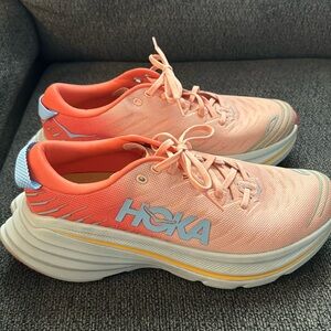 Hoka bondi x
